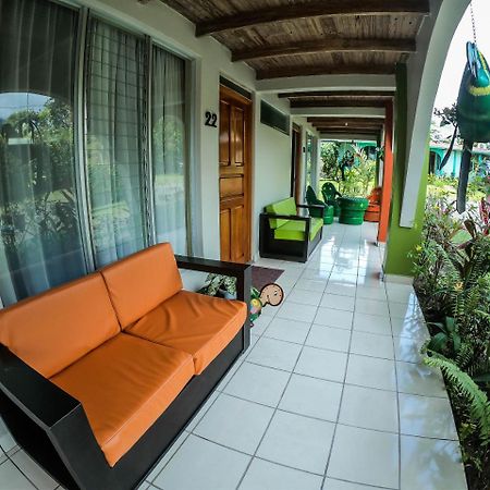 Hotel Las Flores Fortuna La Fortuna ภายนอก รูปภาพ