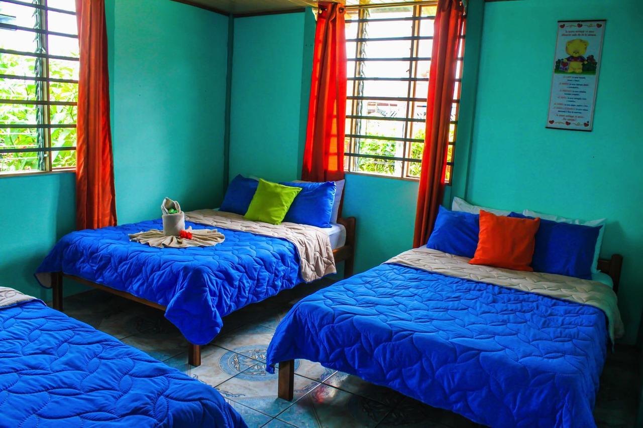 Hotel Las Flores Fortuna La Fortuna ภายนอก รูปภาพ