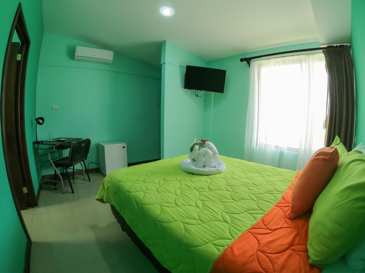 Hotel Las Flores Fortuna La Fortuna ภายนอก รูปภาพ