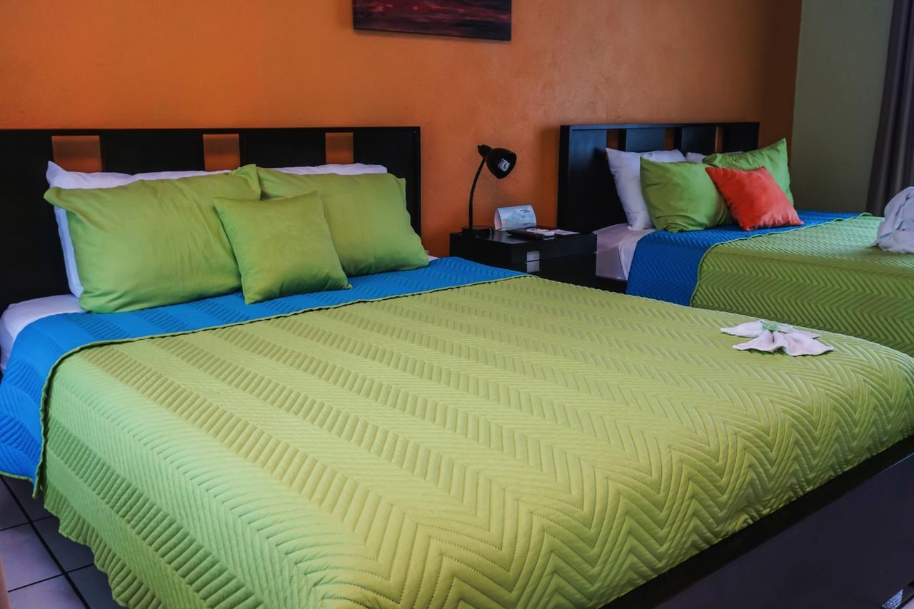 Hotel Las Flores Fortuna La Fortuna ภายนอก รูปภาพ